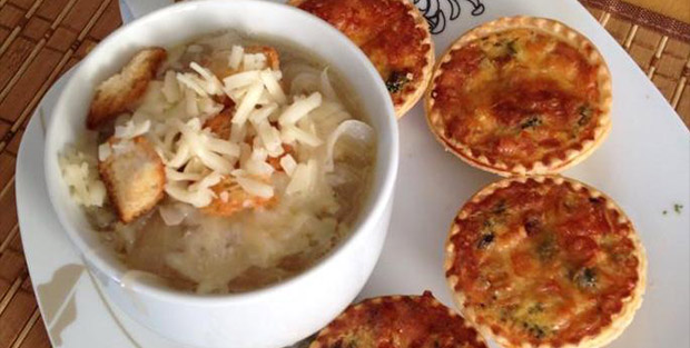 Tartaletas de esprragos y crema de chorizo