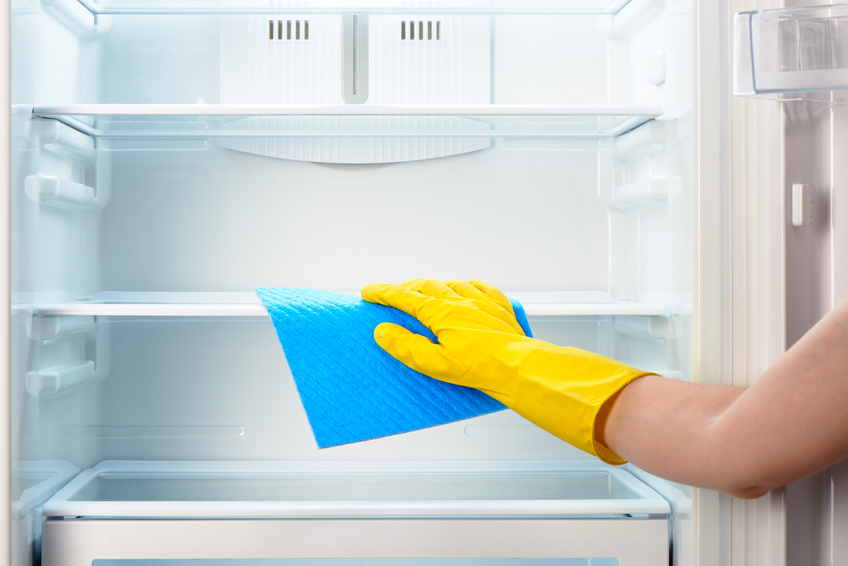 ¡8 pasos para con los que dejar el frigorífico como la patena! 