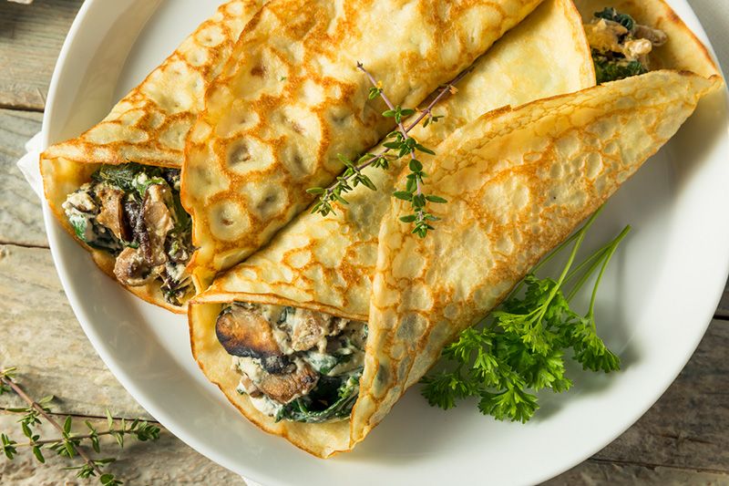 Crepes de verduras y langostinos