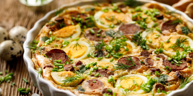Quiche con chorizo y huevo duro