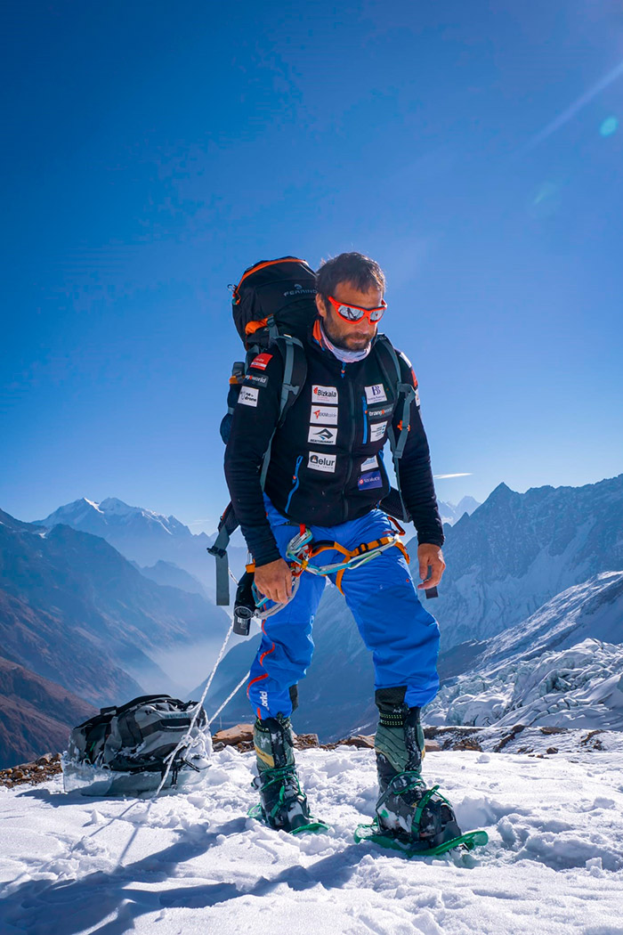 Arranca la expedición de Alex Txikon Manaslu Eki 