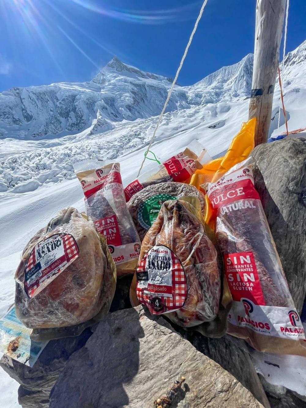 Alex Txikon y su equipo