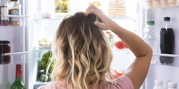 Qu alimentos no deben guardarse en la nevera?