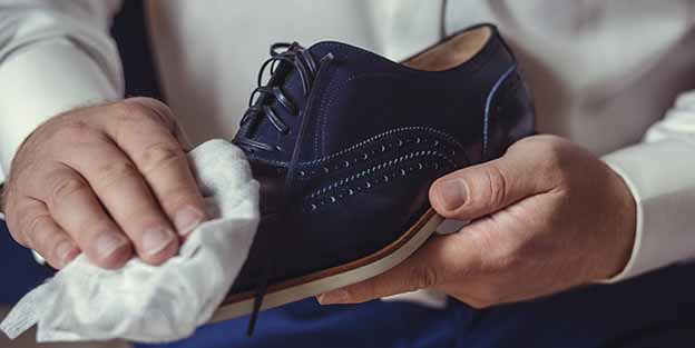 ballena azul travesura Figura Cómo limpiar zapatos y zapatillas | Palacios